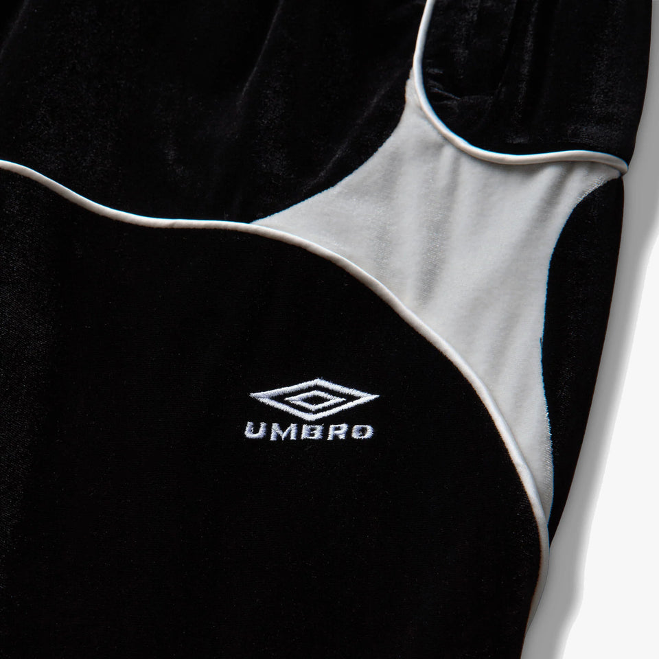 Velvet Jester Trackpants Black