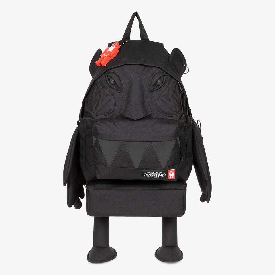 Walter Pak'R Black