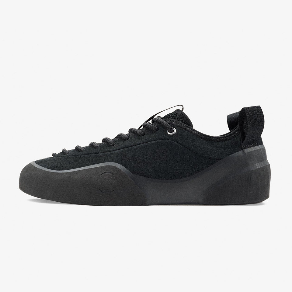 1PM Black